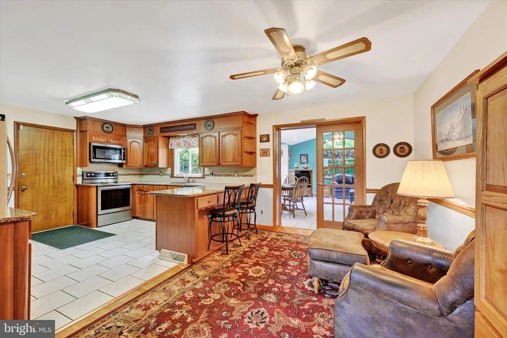 Photo of 1609 FAIRMOUNT ROAD