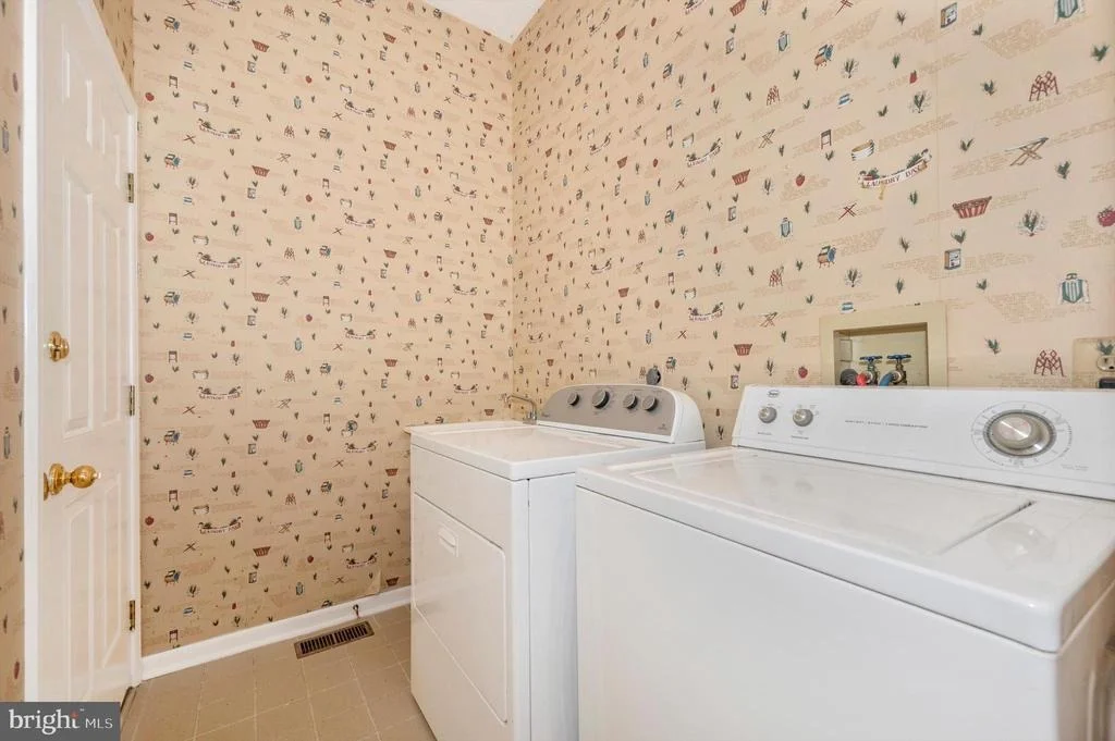 Photo of 826 APACHE COURT
