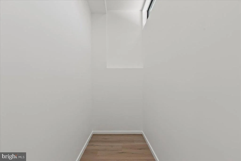 Photo of 1405 WOLFTRAP RUN ROAD