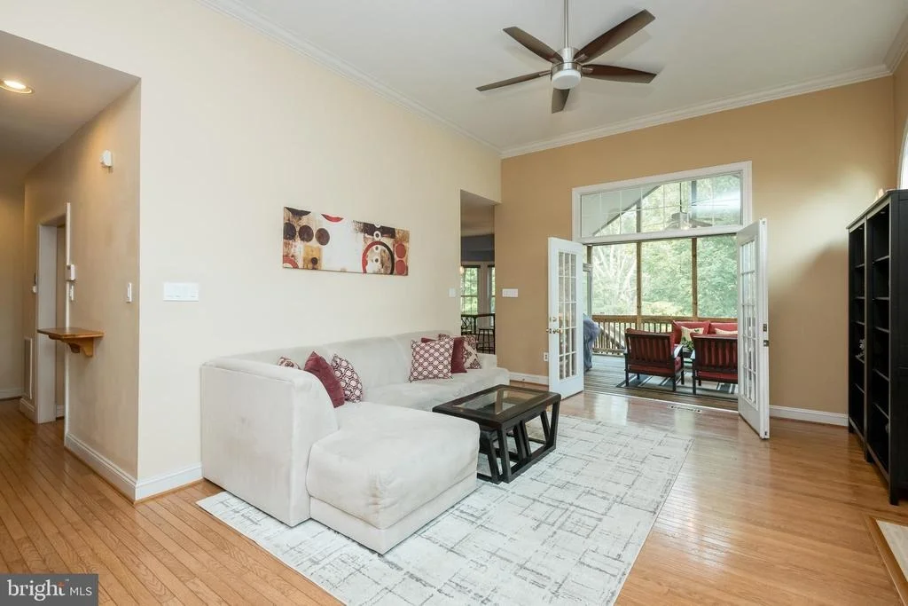 Photo of 5105 WELLINGHALL WAY