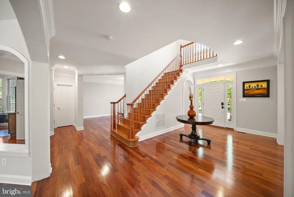 Photo of 43916 RIVERPOINT DRIVE