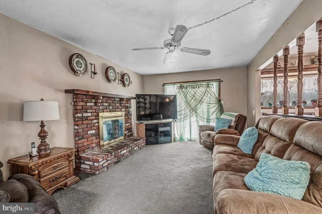Photo of 2 LATHAM WAY