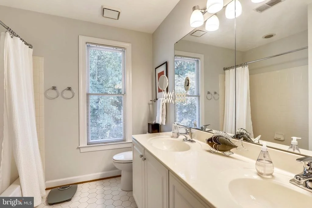 Photo of 17703 GLOBE THEATRE DRIVE