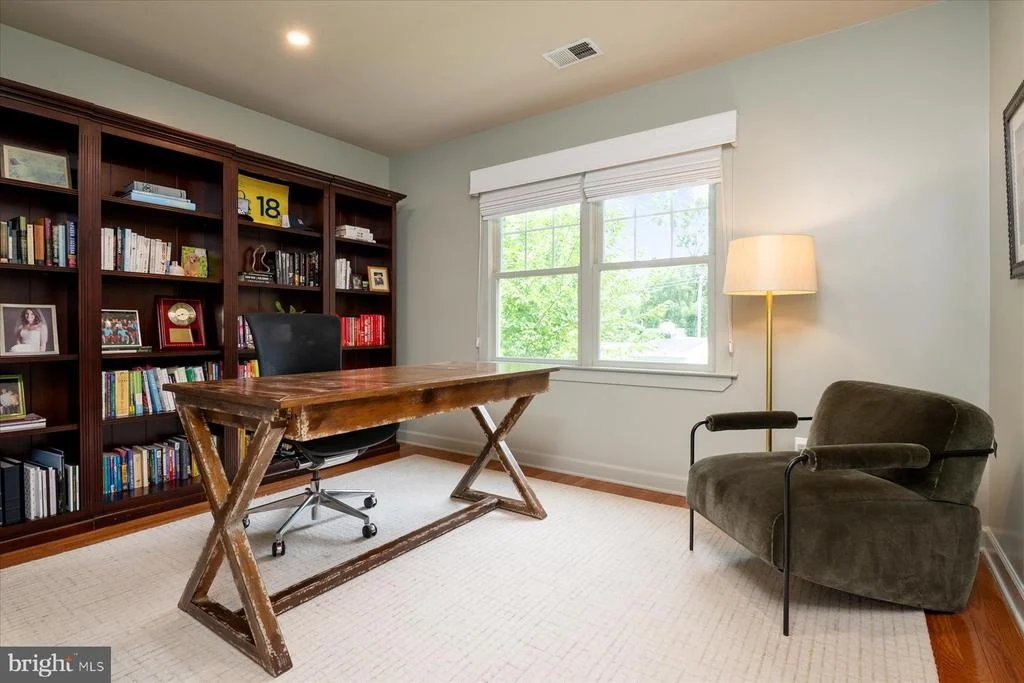 Photo of 8 SHILEY STREET