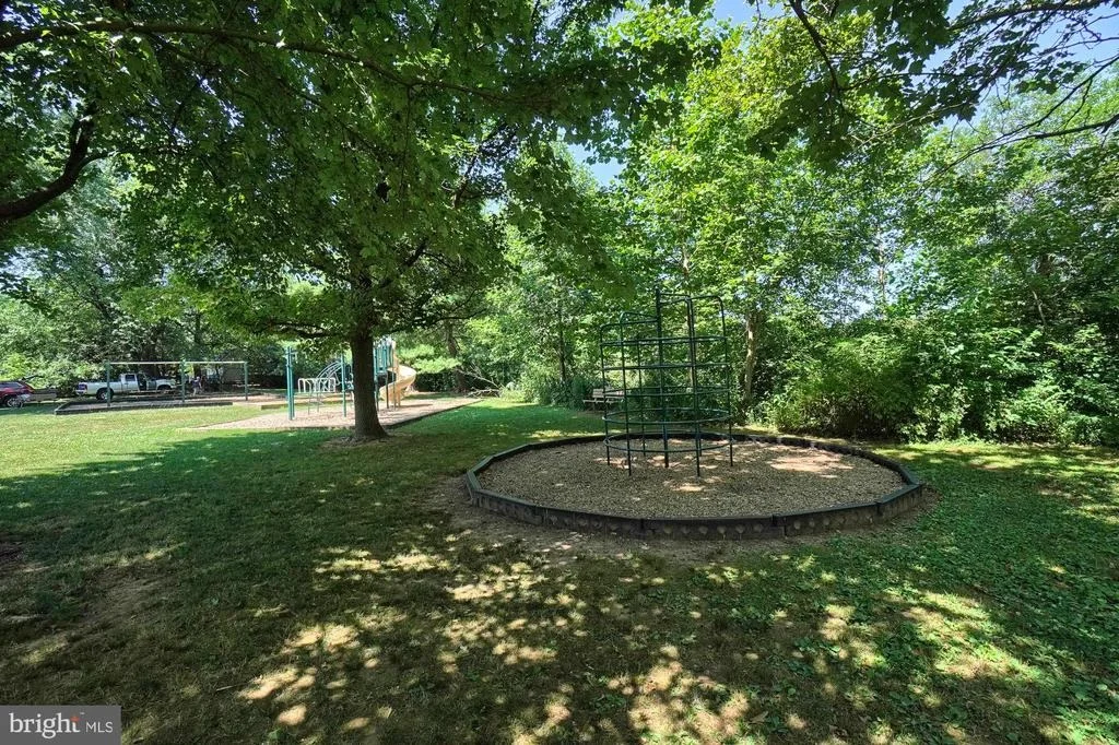Photo of 8000 GLENDALE COURT