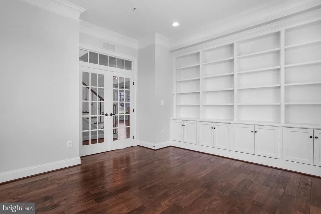 Photo of 9944 CYPRESS WAY