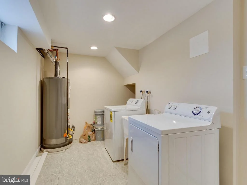 Photo of 7514 DAVIAN DRIVE