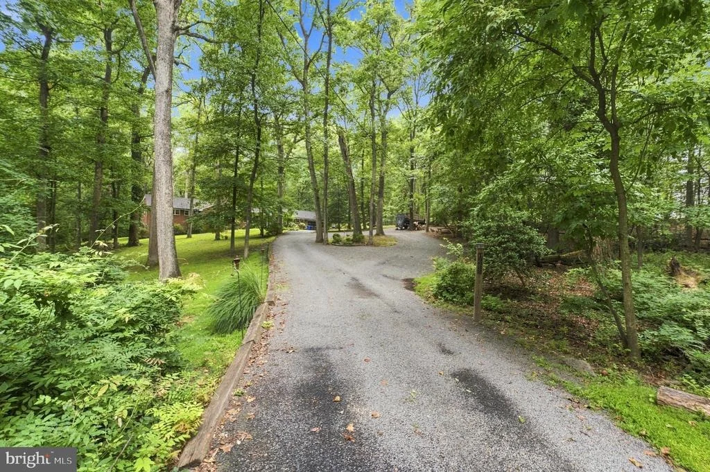 Photo of 10622 MANTZ ROAD