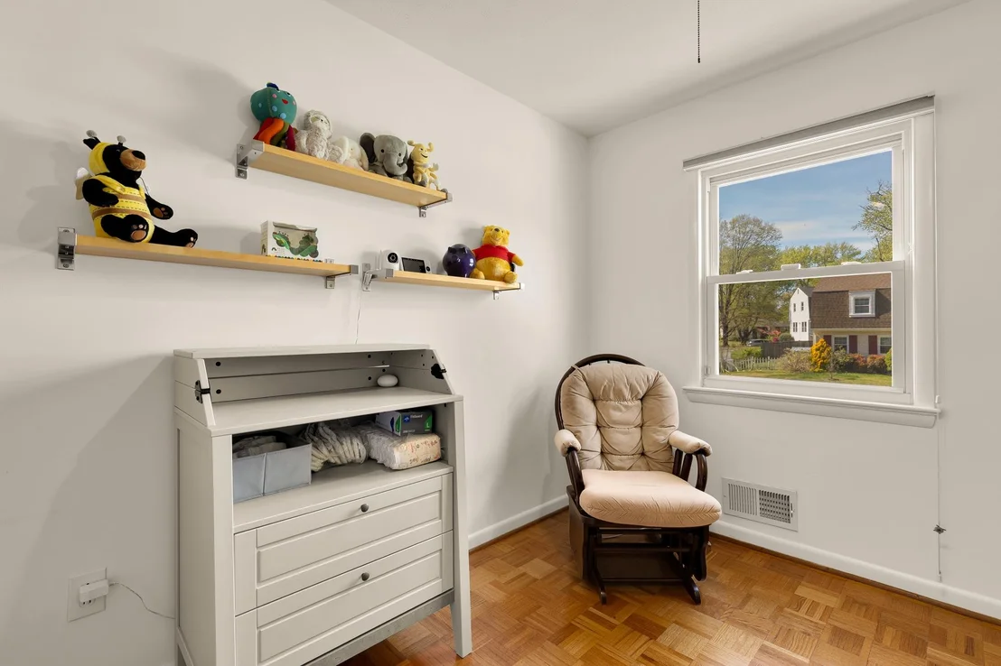 Photo of 1005 RUPPERT ROAD