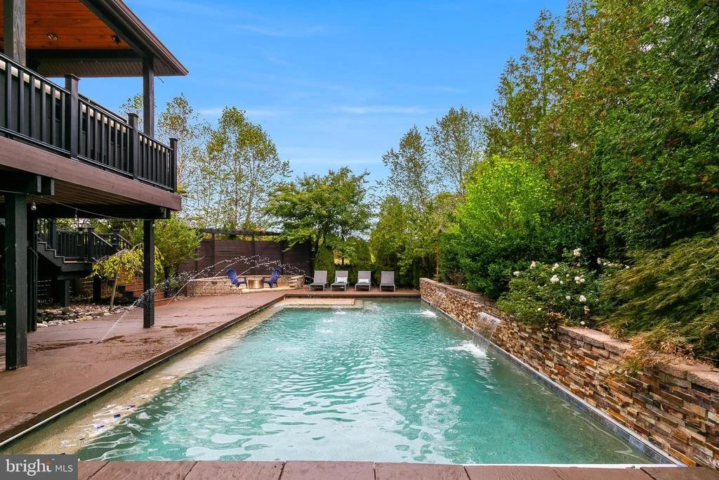 Photo of 42018 MILL QUARTER PLACE