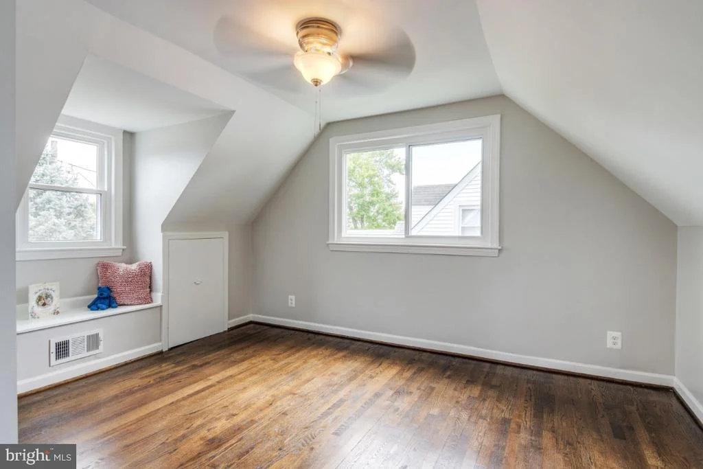 Photo of 960 NICHOLS DRIVE