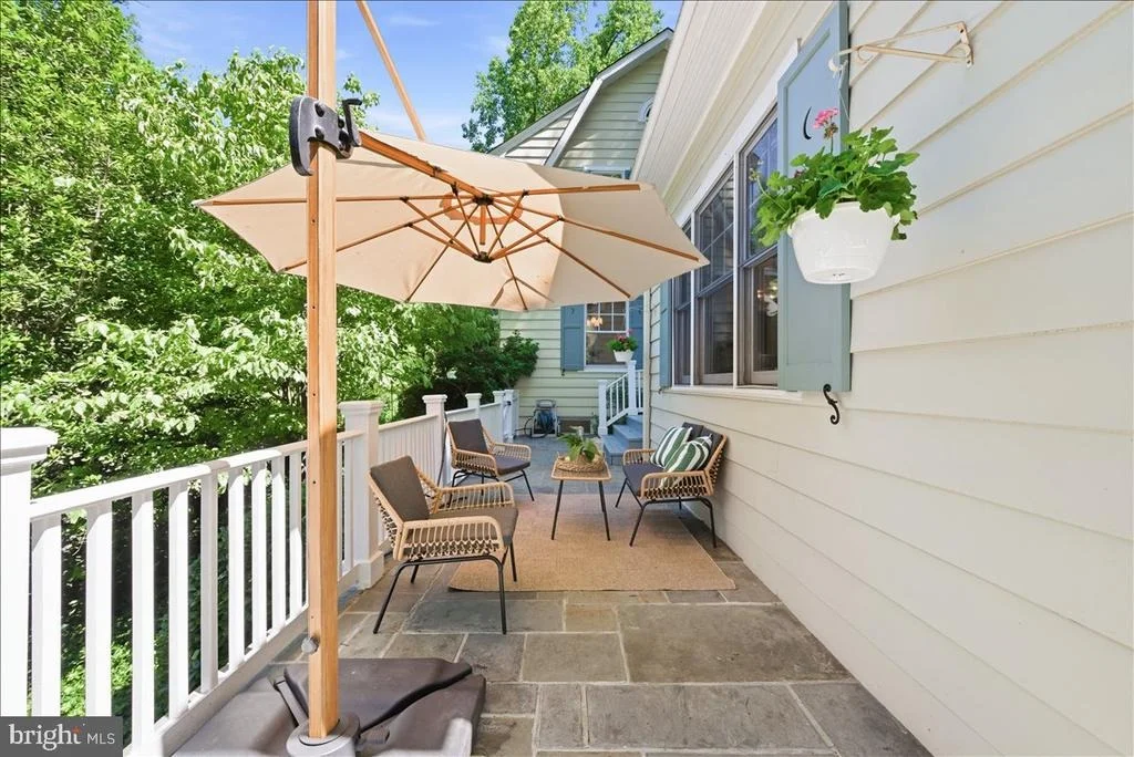 Photo of 7109 MEADOW LANE