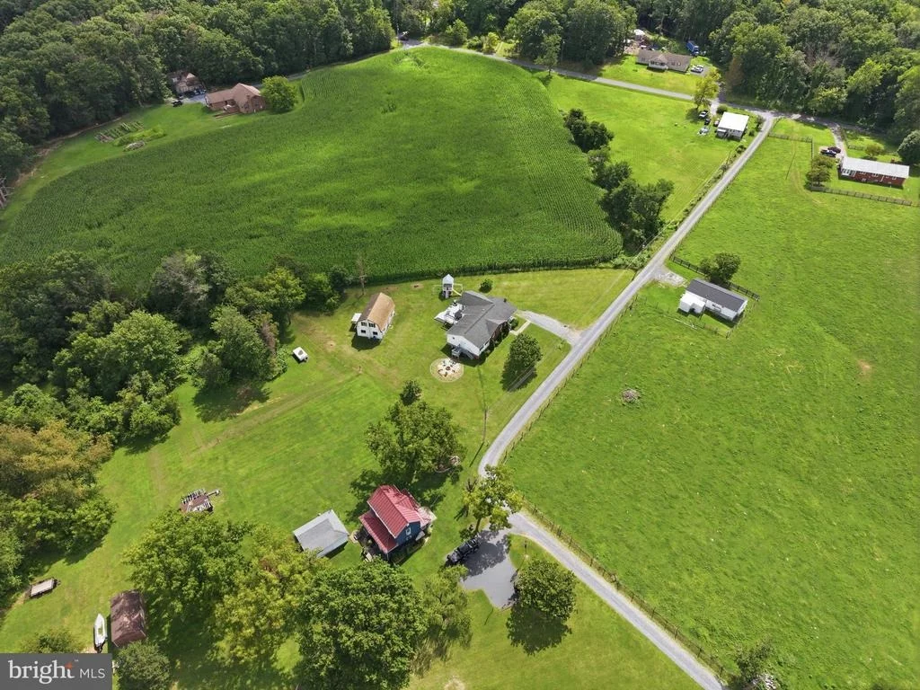 Photo of 204 HILLIARDS DRIVE
