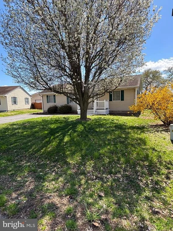 Photo of 3900 HARRISON CIRCLE