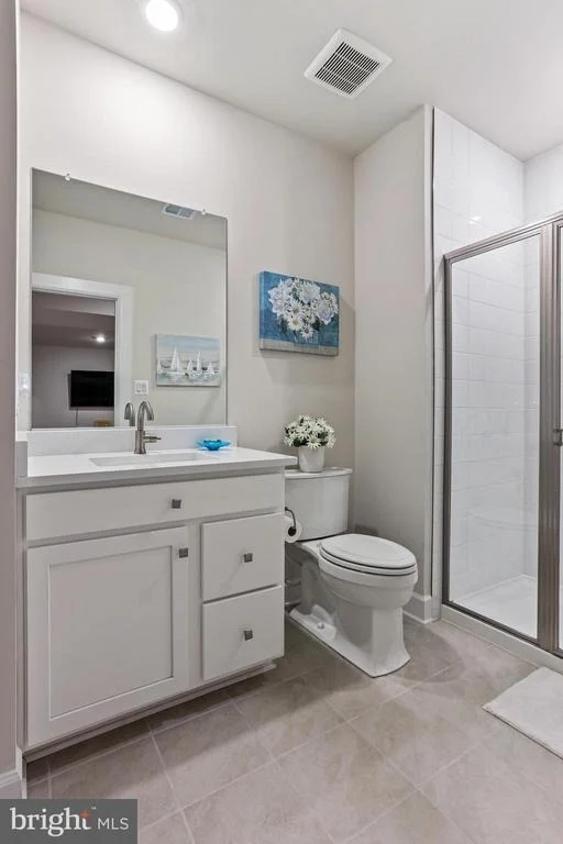 Photo of 384 CROWN POINT DRIVE