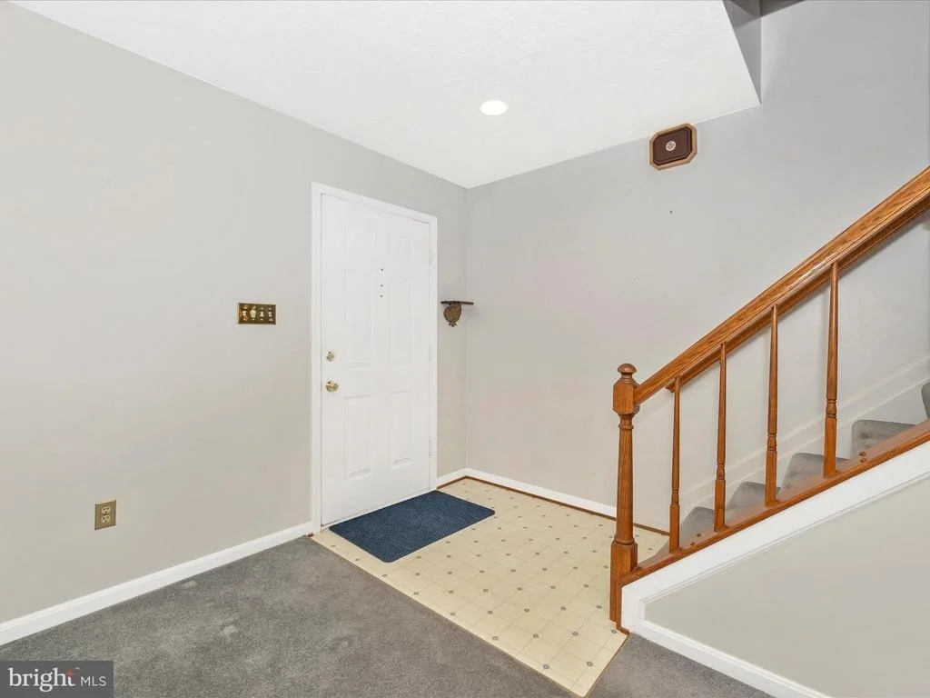 Photo of 2124 COLLINGWOOD LANE