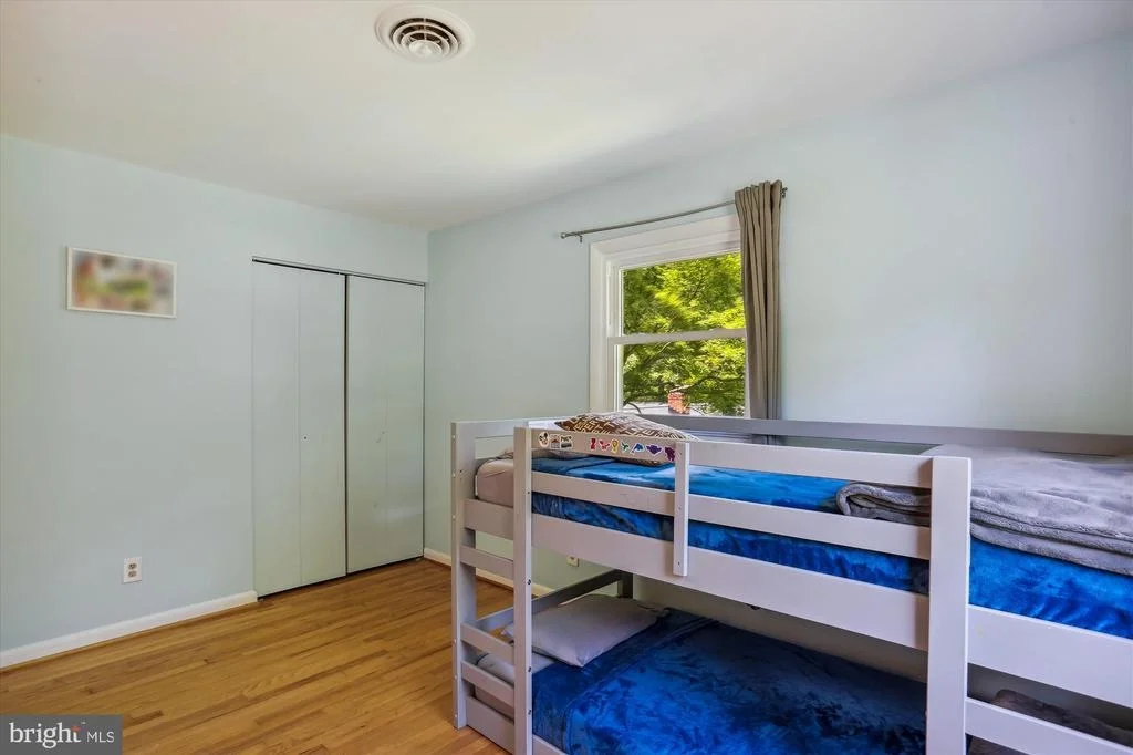 Photo of 11816 LONGDRAFT COURT