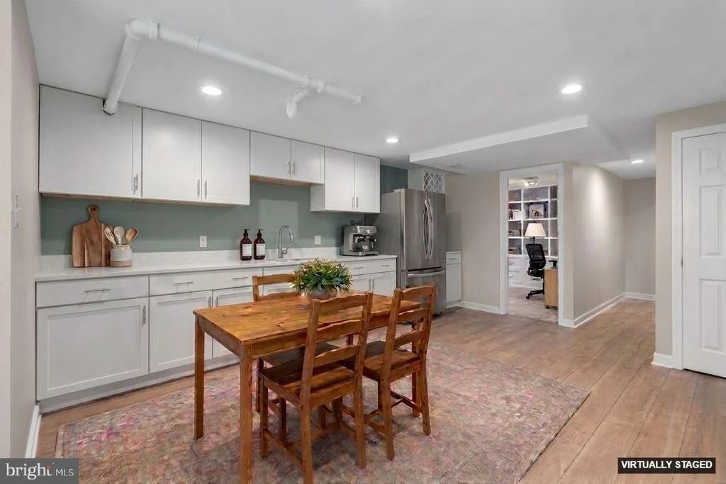 Photo of 1124 TANLEY ROAD