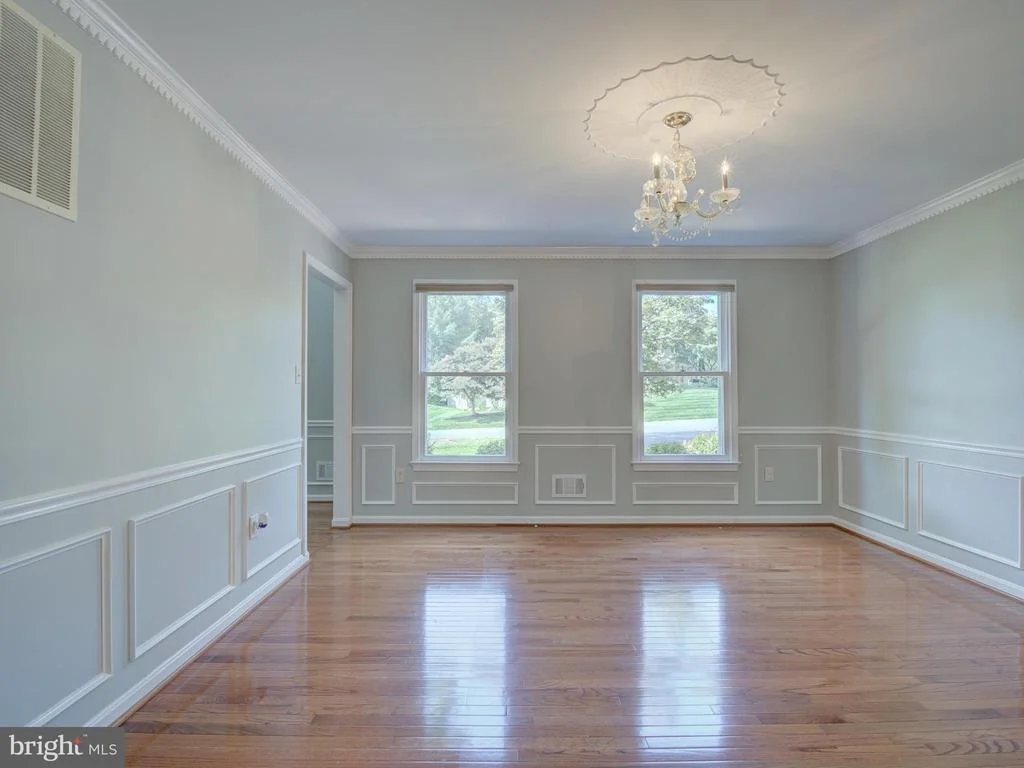 Photo of 11769 HOLLYVIEW DRIVE