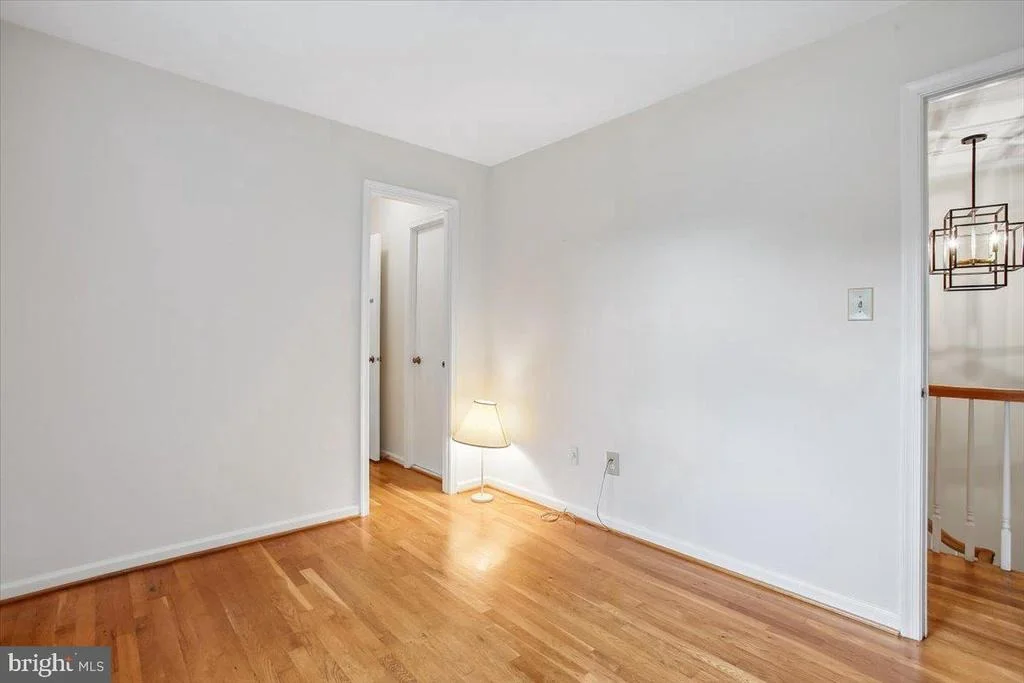 Photo of 9208 FALL RIVER LANE