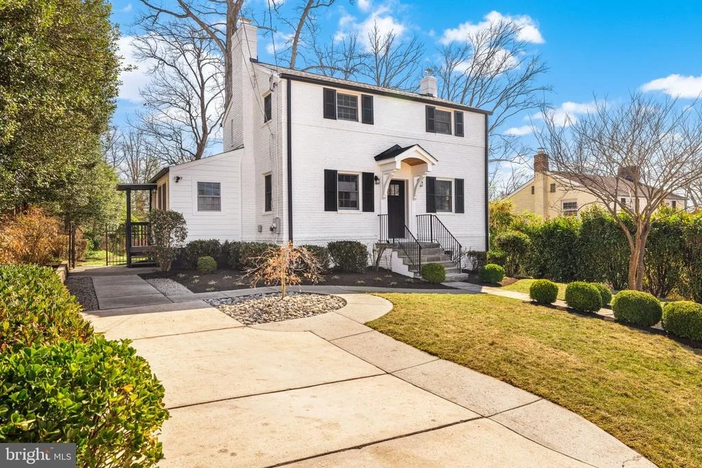 Photo of 2612 SPENCER ROAD