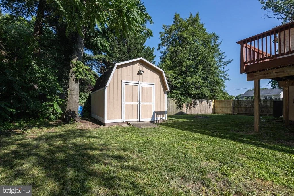 Photo of 8545 JENKINS ROAD