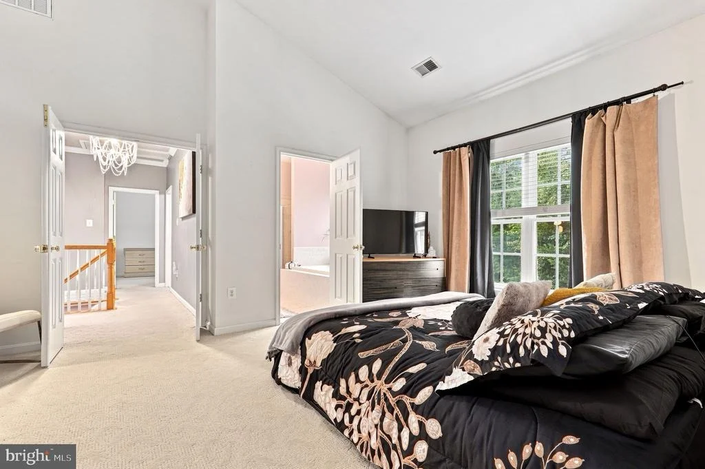 Photo of 6405 IVY SPRING ROAD