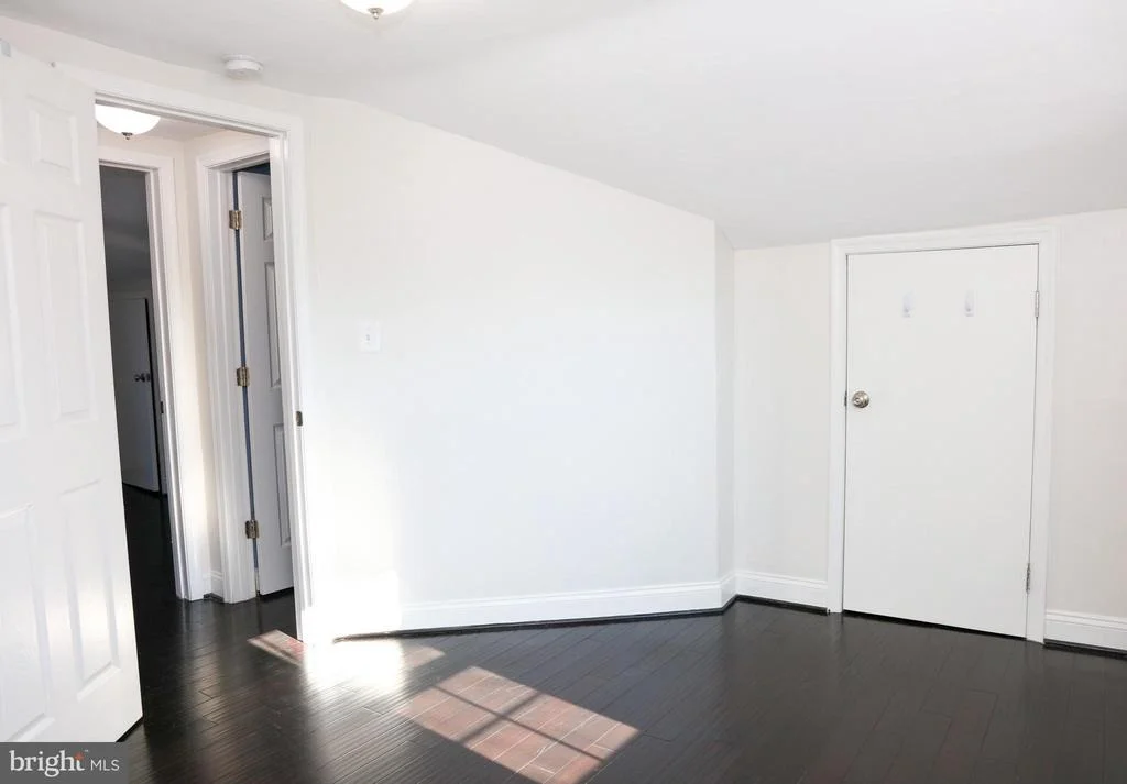 Photo of 6846 BALTIMORE ANNAPOLIS BOULEVARD