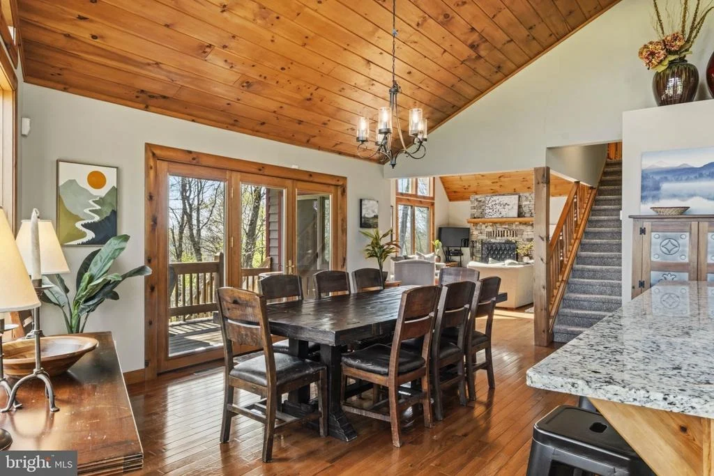 Photo of 206 HIGHLINE DRIVE