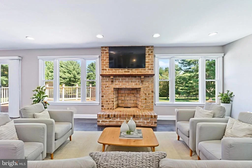 Photo of 20809 MERLE DRIVE