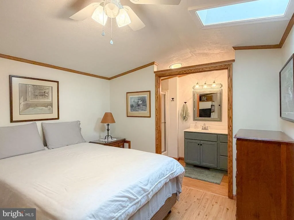 Photo of 5869 MILLIGANS COVE ROAD