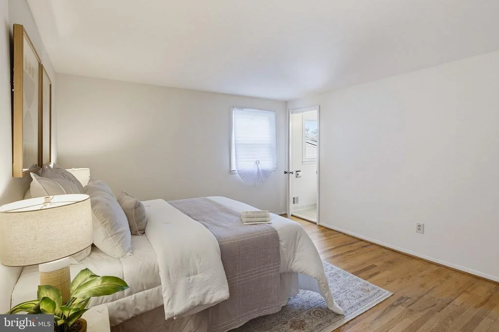 Photo of 8916 KILKENNY CIRCLE