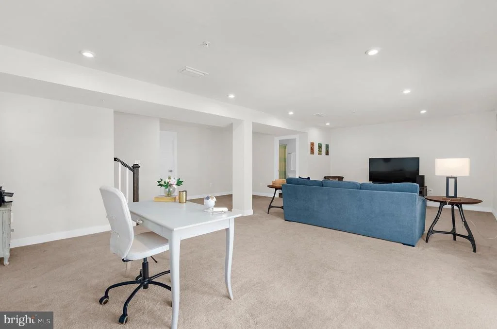 Photo of 8308 LEGACY CIRCLE