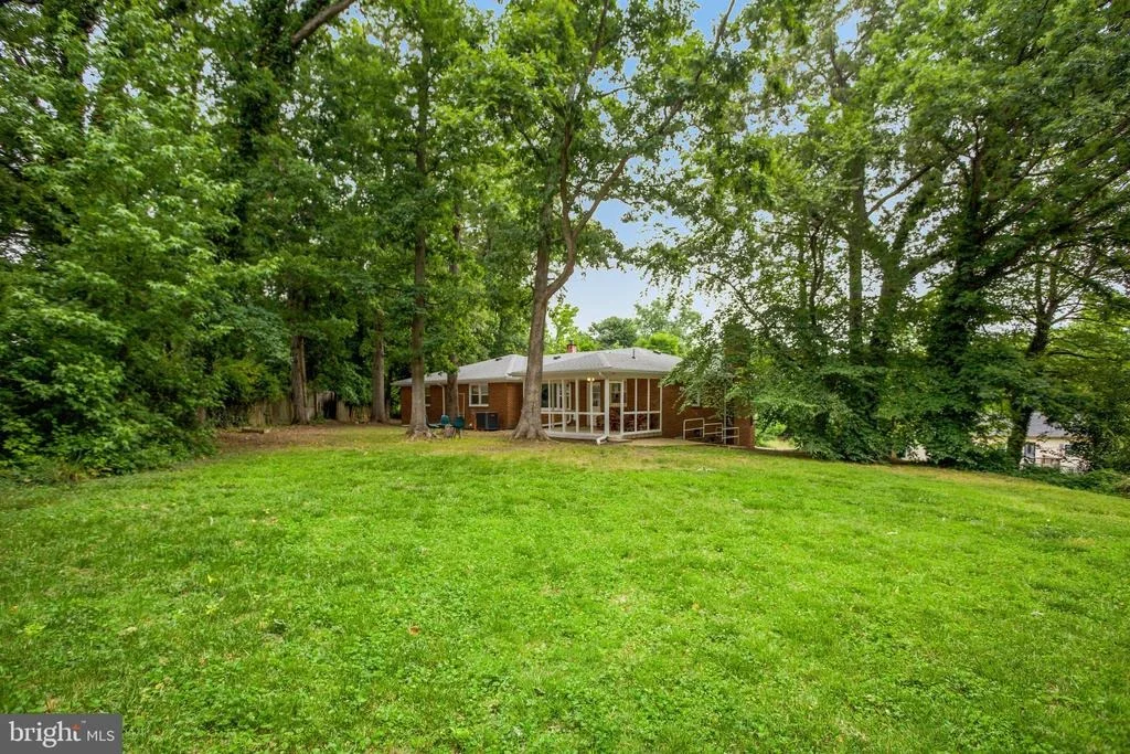 Photo of 3601 BARRY DRIVE