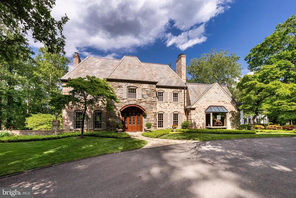Photo of 7018 GREEN OAK DRIVE