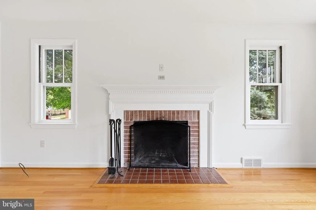 Photo of 412 CARROLL PARKWAY