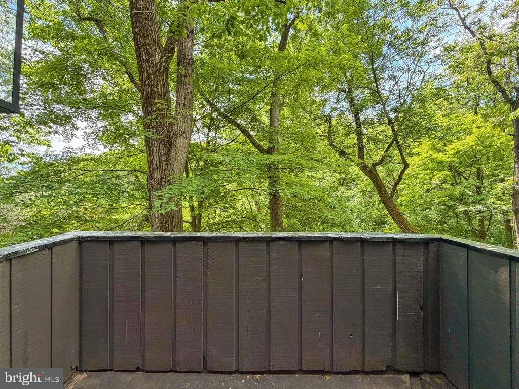 Photo of 2603 KLINGLE ROAD NW