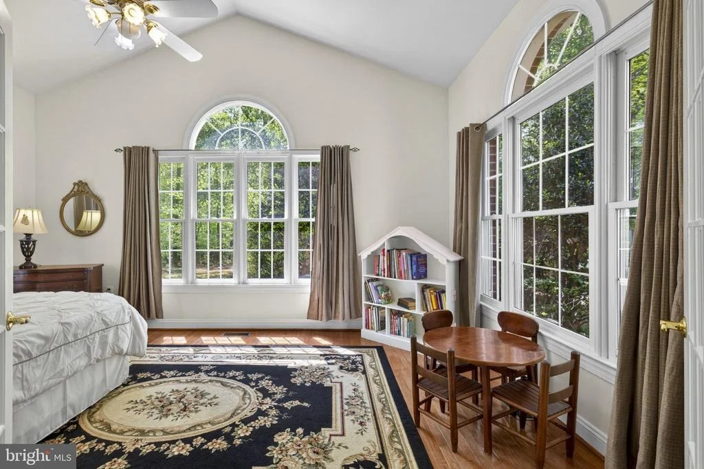 Photo of 22167 WOODWINDS DRIVE