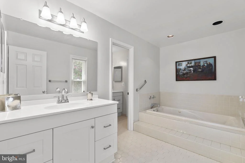 Photo of 4220 CHERRY VALLEY DRIVE