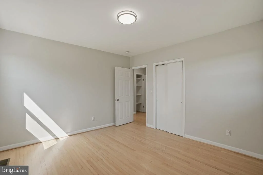 Photo of 1800 GAYFIELDS DRIVE