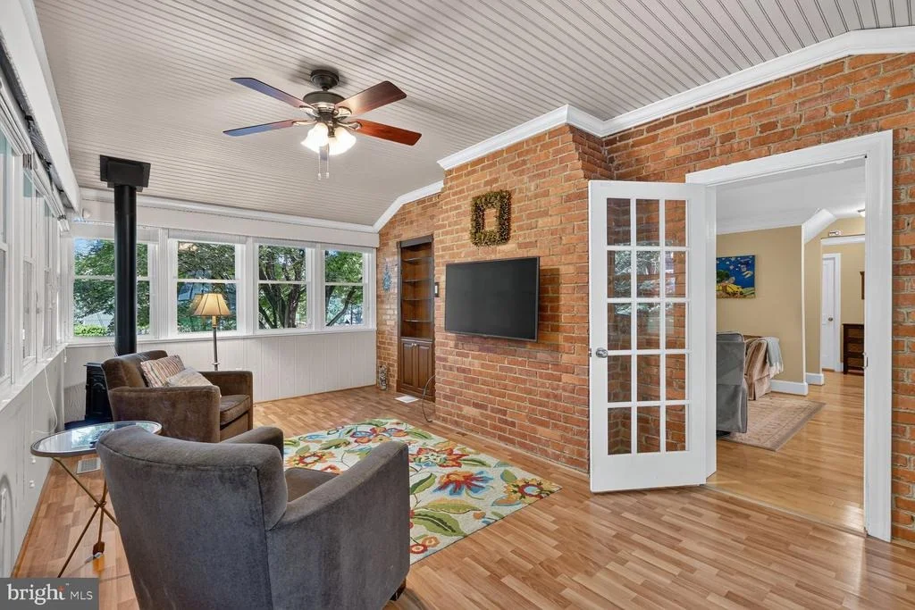 Photo of 10115 GATES AVENUE