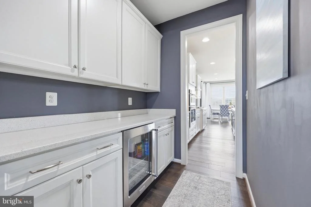 Photo of 4357 SHAMROCK DRIVE