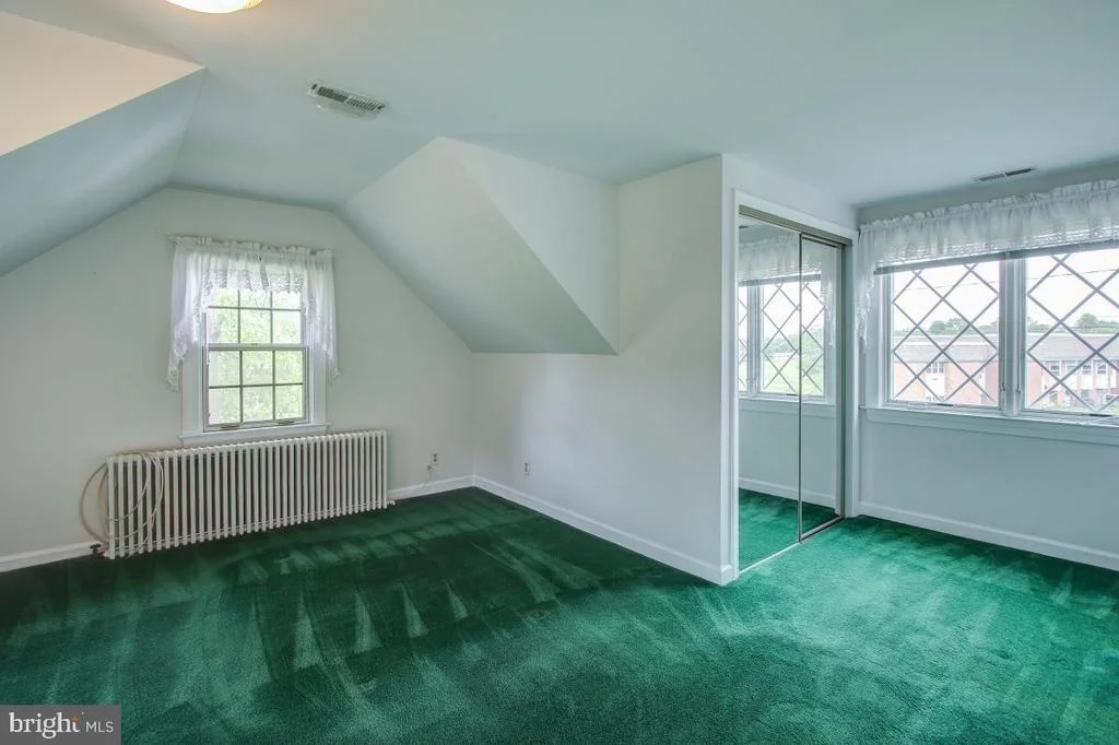Photo of 3010 MAPLEHILL ROAD