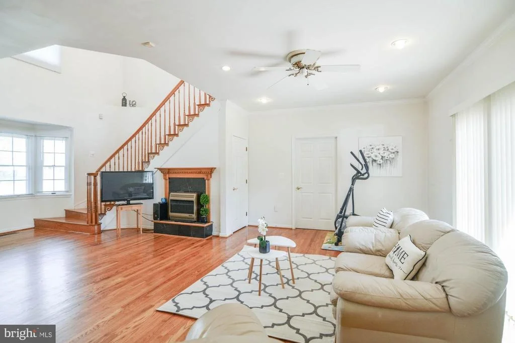 Photo of 13641 HOBART DRIVE