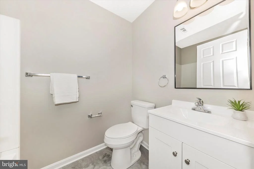 Photo of Unit 2C at 2149 WAINWRIGHT COURT