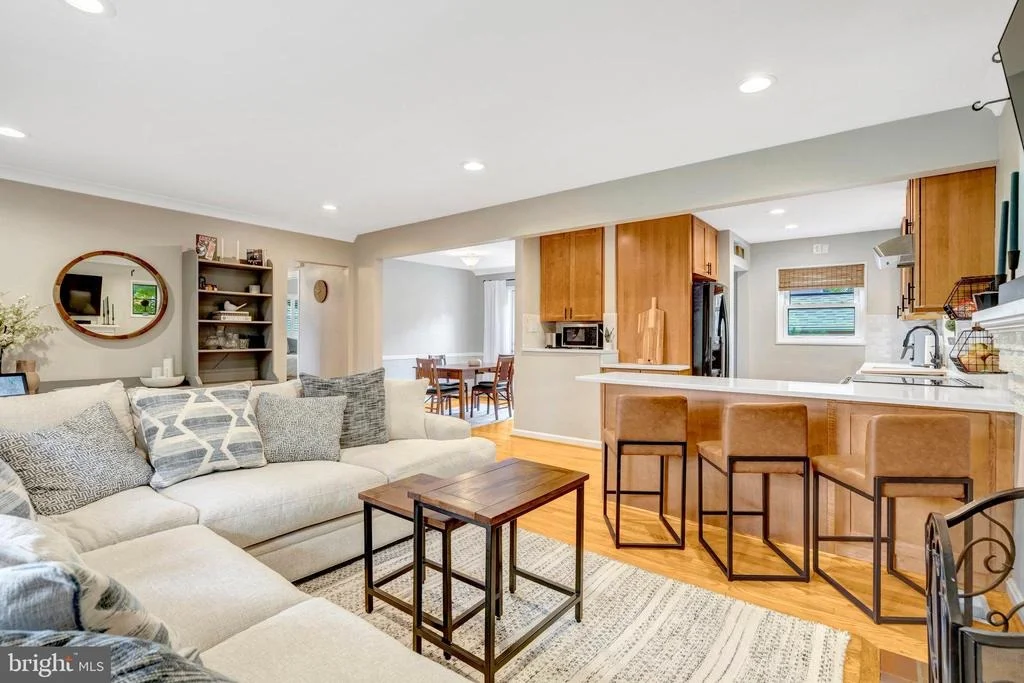 Photo of 3907 FAIRVIEW DRIVE