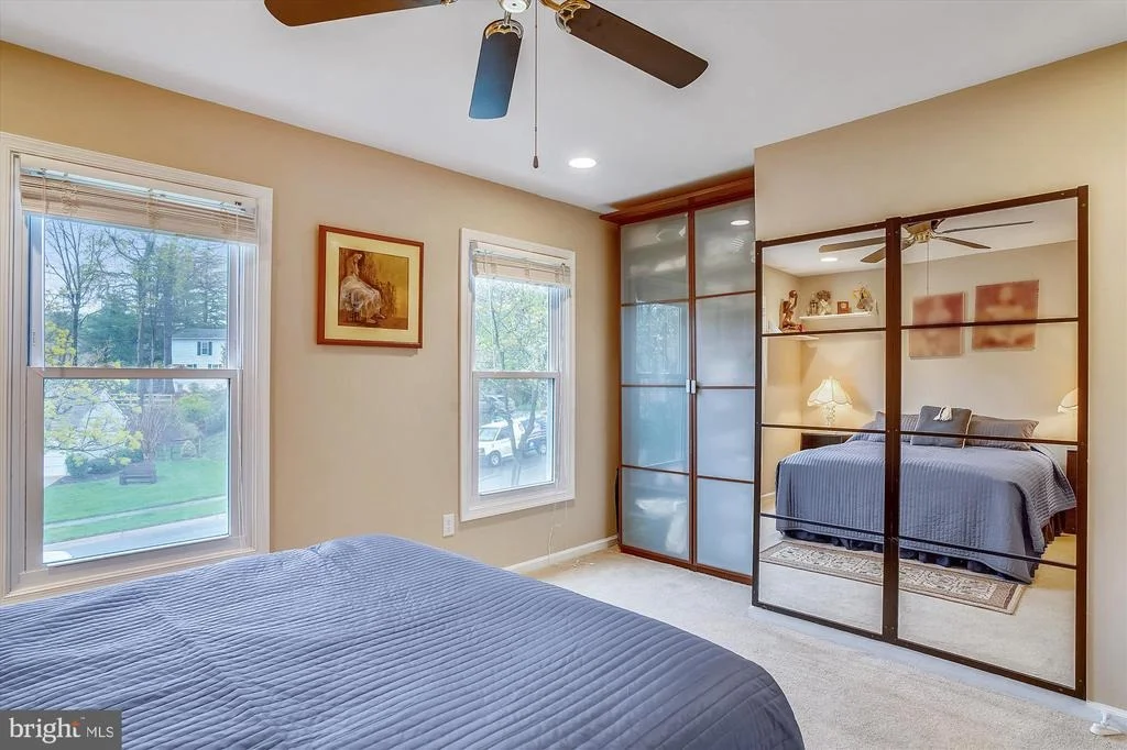 Photo of 2410 HENSLOWE DRIVE
