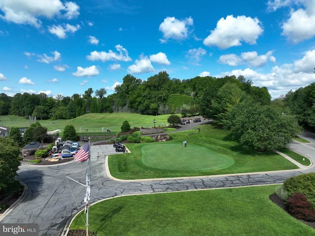 Photo of 9 SEWALL COURT