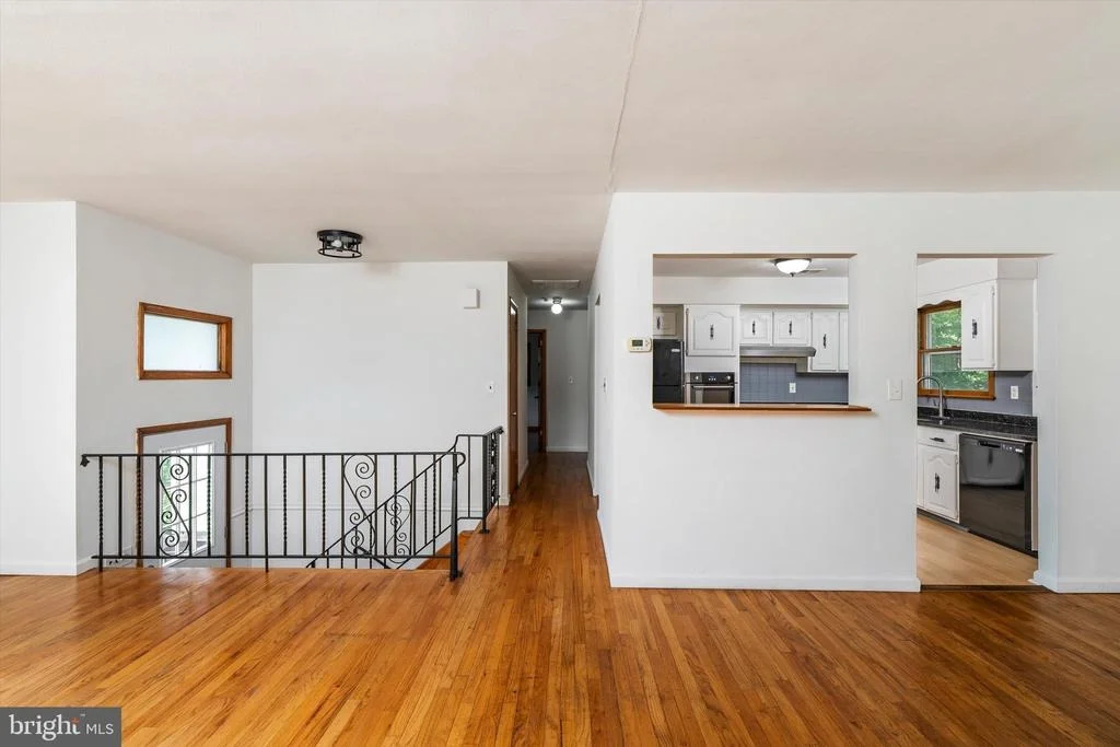 Photo of 60 BROAD AVENUE