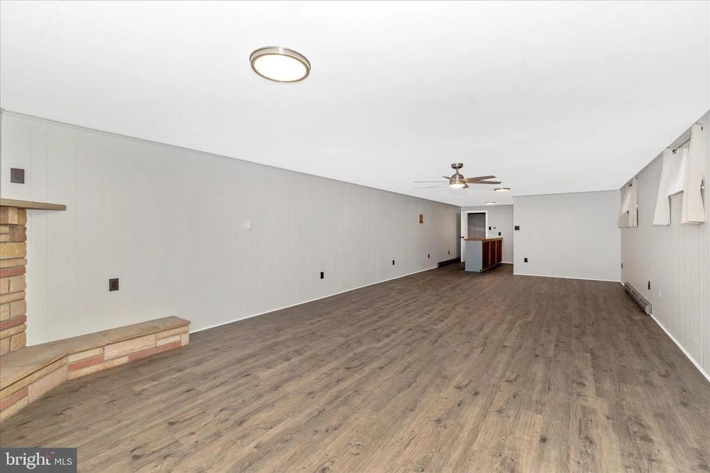 Photo of 215 BROAD STREET